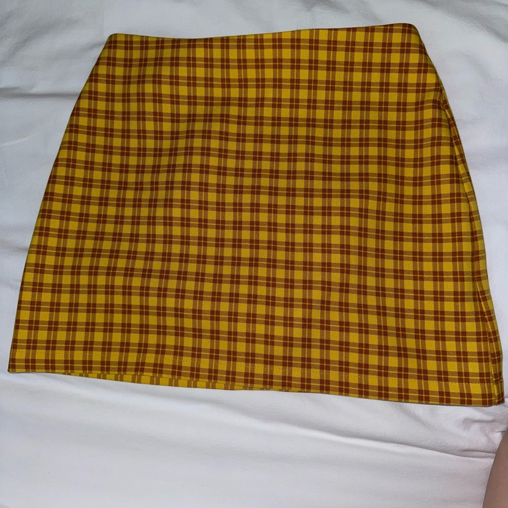Vintage mini skirt!